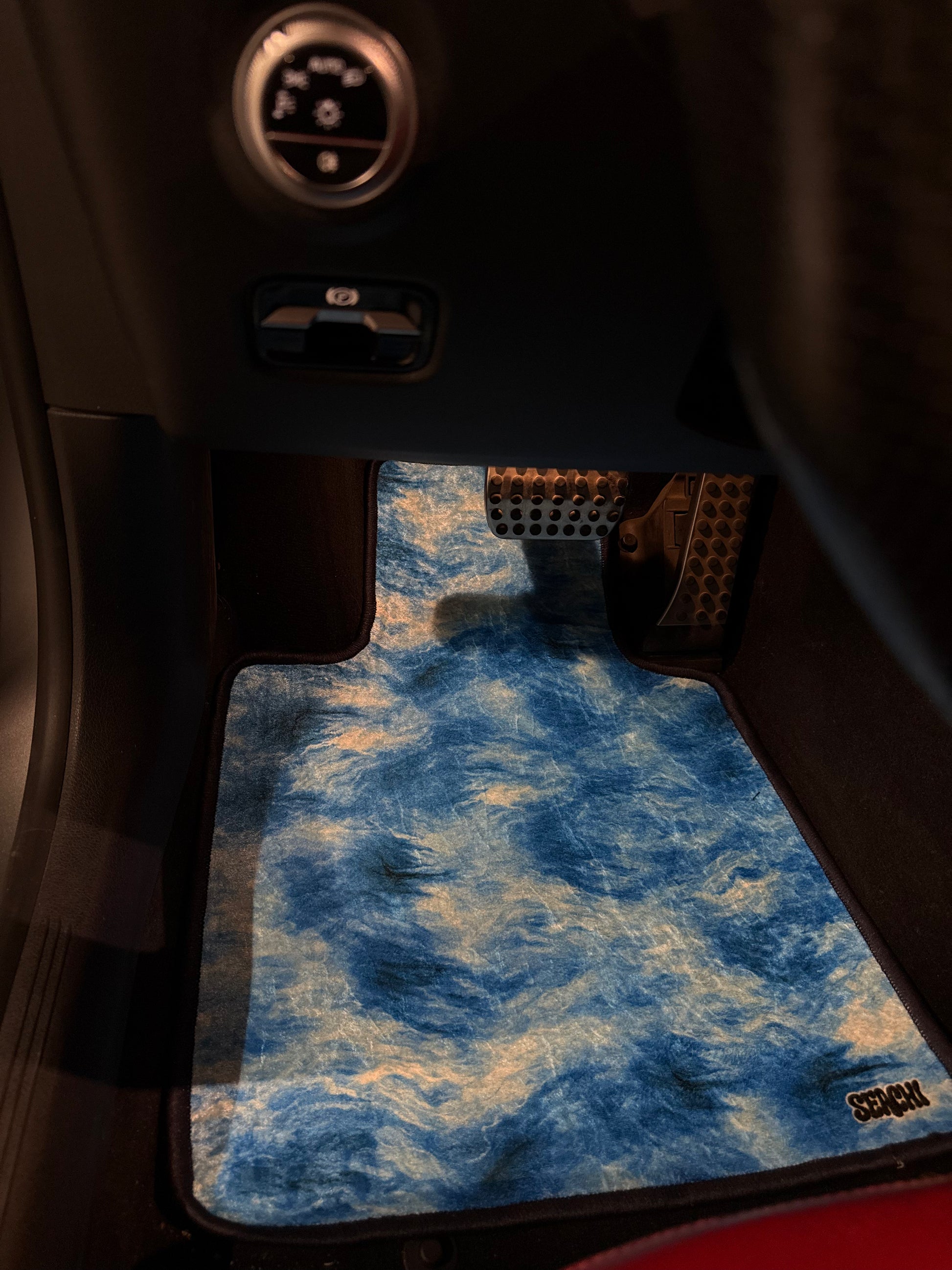 Aquamarine mats